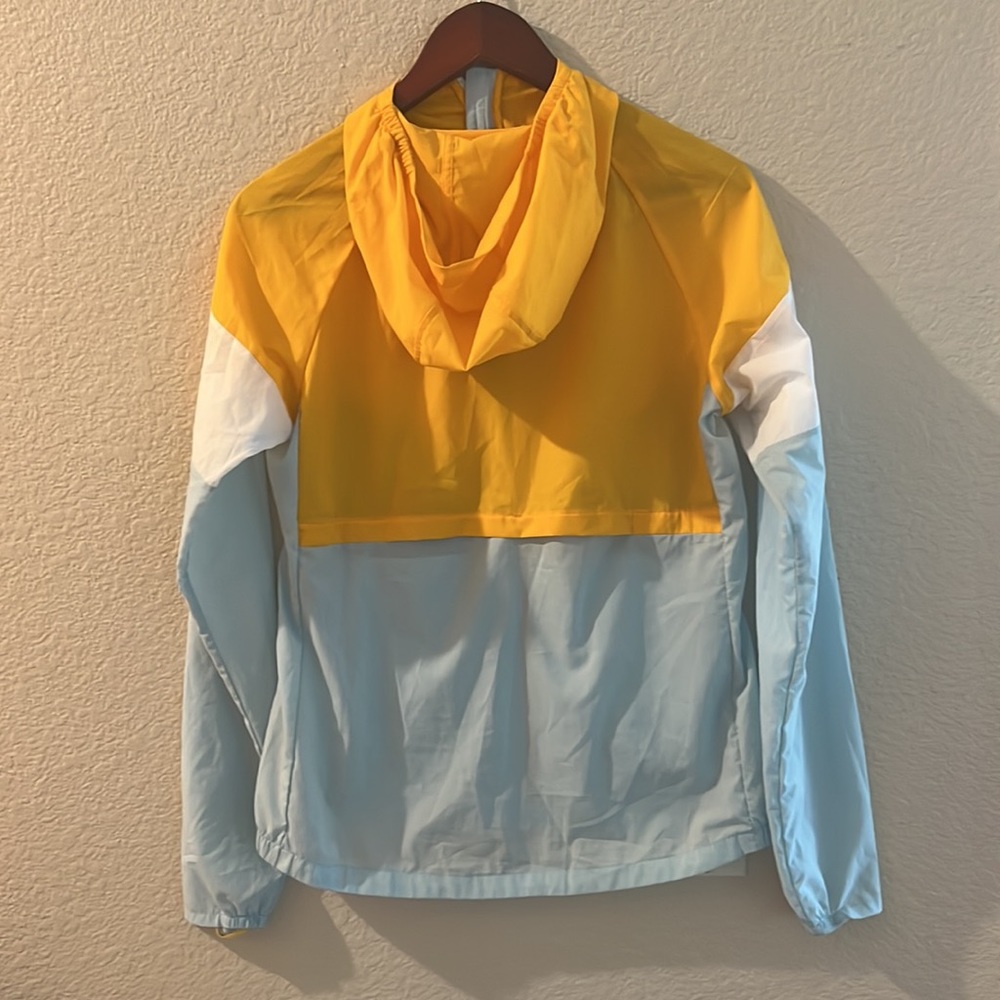 Cotopaxi Windbreaker - image 3
